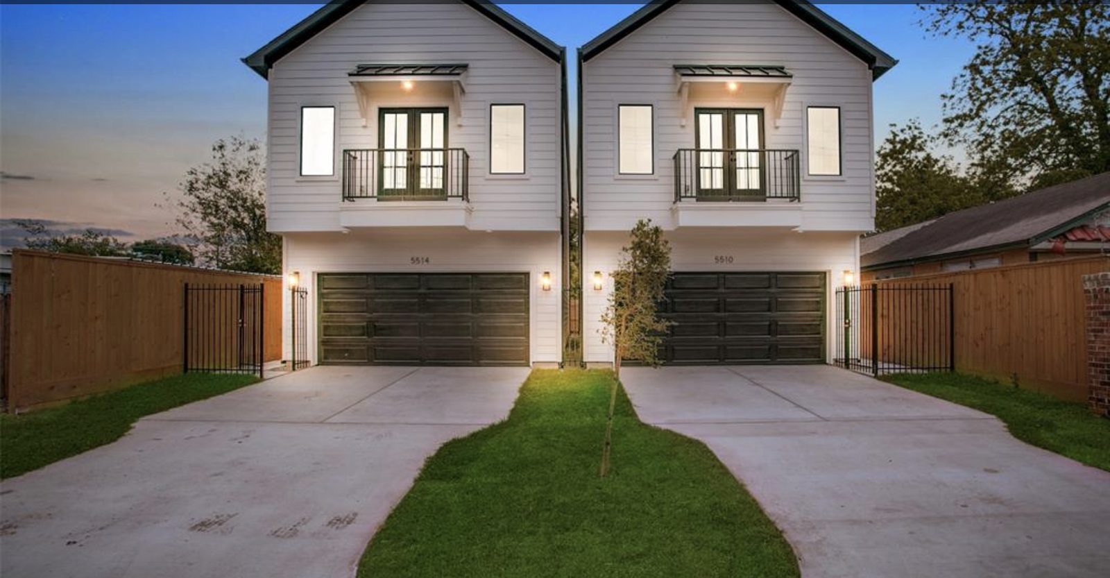 New home exterior, Downtown Houston